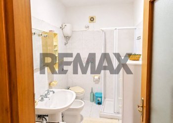 Bagno - Semi-detached house via Stingone
 
12, Ciorlano - photo 17