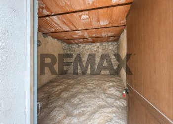Parcheggio - Semi-detached house via Stingone
 
12, Ciorlano - photo 21