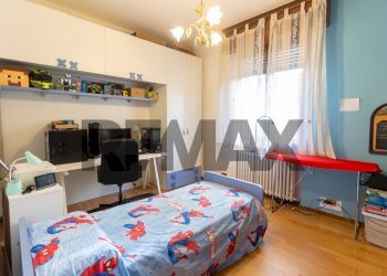 Camera / camera da letto - Appartamento Via unità
 
29, Salsomaggiore Terme - foto 21