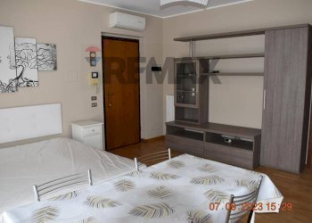 Camera / camera da letto - One-room apartment VIA SIGNORELLI
 
167, Garbagnate Milanese - photo 1