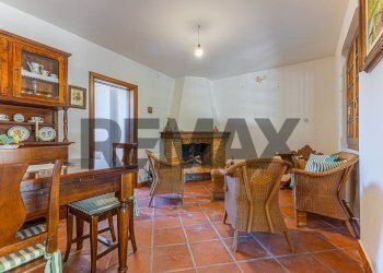 Sala da pranzo - Independent house S.V. Li Pantamazzi
 
22, Sassari - photo 3