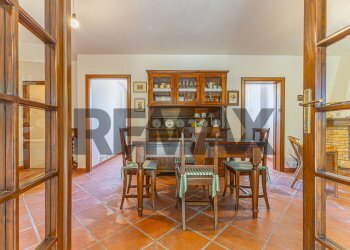 Sala da pranzo - Independent house S.V. Li Pantamazzi
 
22, Sassari - photo 38