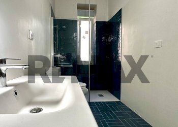 Bagno - Apartment via Livorno
 
14, Sassari - photo 40