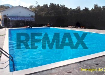 Piscina - Locale Commerciale Località Roccaprebalza
71, Berceto - foto 24