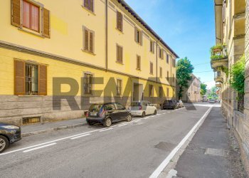 Edificio all\'aperto - Two-room apartment VIA PONCHIELLI
 
15, Busto Arsizio - photo 1