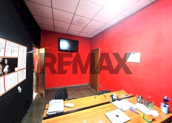 Ufficio - Commercial Activity via raffaele viviani
44, Casoria - photo 34