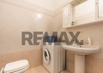 Bagno - Two-room apartment VIA OBERDAN
 
39/B, Brugherio - photo 11