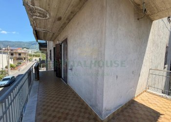 Foto 1 - Quadrilocale sperone, Sperone - foto 1