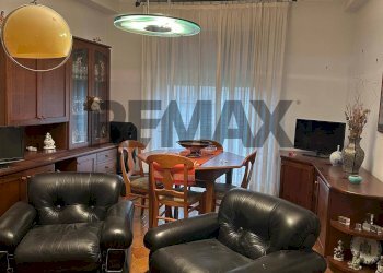 Sala da pranzo - Trilocale Viale Piazza Armerina
 
8, Palermo - foto 3