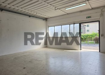 Stanza vuota - Capannone Via San Giovanni
 
27, Valdobbiadene - foto 5