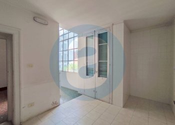Foto 17 - Three-room apartment Via Dante Alighieri
 
65, Bari - photo 17