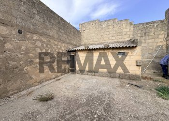Terrazza - Box via mario battaglia
 
SNC, Comiso - photo 12