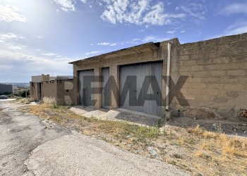 Casa all\'aperto - Box via mario battaglia
 
SNC, Comiso - photo 16