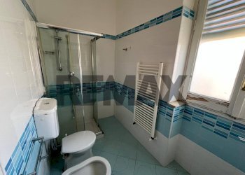 Bagno - Apartment Via Dante Alighieri
 
11, Ragusa - photo 9