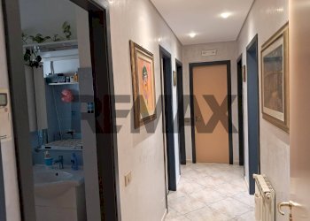 Hall / corridoio - Apartment via Pio La Torre
 
64, Ragusa - photo 36
