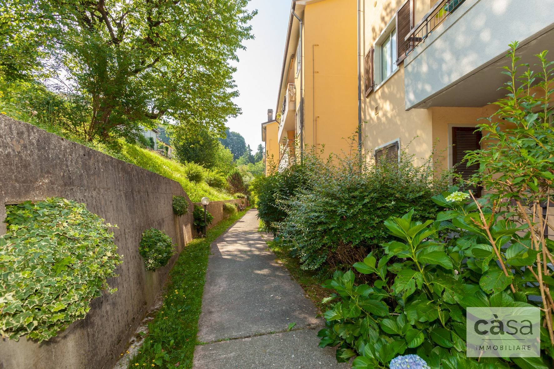 Foto 2 - Trilocale VIA OTTO MARZO
33, Varese - foto 2