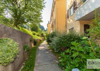 Foto 2 - Trilocale VIA OTTO MARZO
33, Varese - foto 2