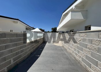 Terrazza - Casa semi indipendente Via Guardapasso
1, Aprilia - foto 30