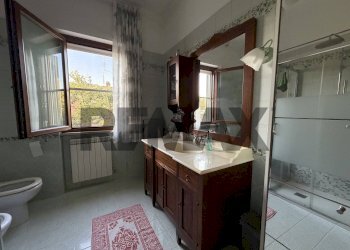 Bagno - Villa Ugo bassi
6, Aprilia - foto 19