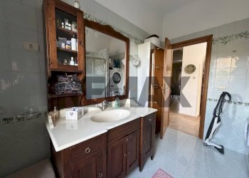 Bagno - Villa Ugo bassi
6, Aprilia - foto 21