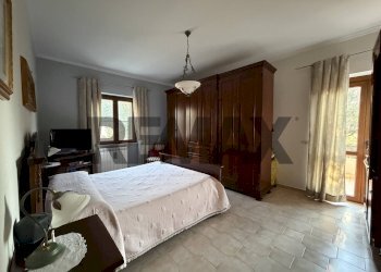 Camera / camera da letto - Villa Ugo bassi
6, Aprilia - foto 26