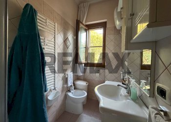 Bagno - Villa Ugo bassi
6, Aprilia - foto 30