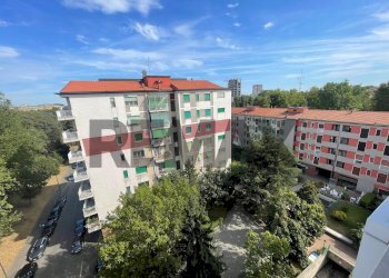 Edificio all\'aperto - Three-room apartment Via Gaetano Salvemini
 
-, Milano - photo 13
