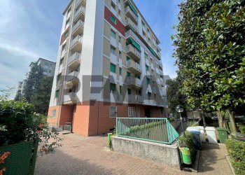 Edificio all\'aperto - Three-room apartment Via Gaetano Salvemini
 
-, Milano - photo 14