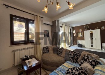 Soggiorno - Villa a Schiera Via Delle Case
 
6, Cinisi - foto 8