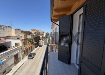 Balcone - Bilocale Via Giuseppe Pitre'
 
150, Terrasini - foto 3