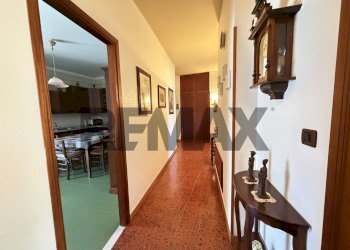 Hall / corridoio - Apartment Viale Carlo Alberto dalla Chiesa
 
12, Terrasini - photo 12