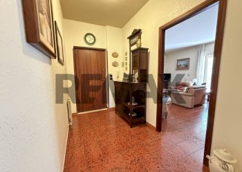 Hall / corridoio - Apartment Viale Carlo Alberto dalla Chiesa
 
12, Terrasini - photo 15
