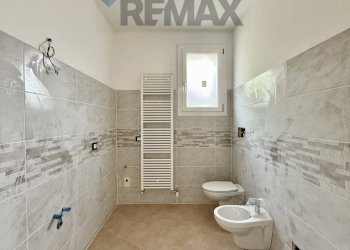 Bagno - Trilocale Via dosso Baroardo
 
31, Castelverde - foto 6