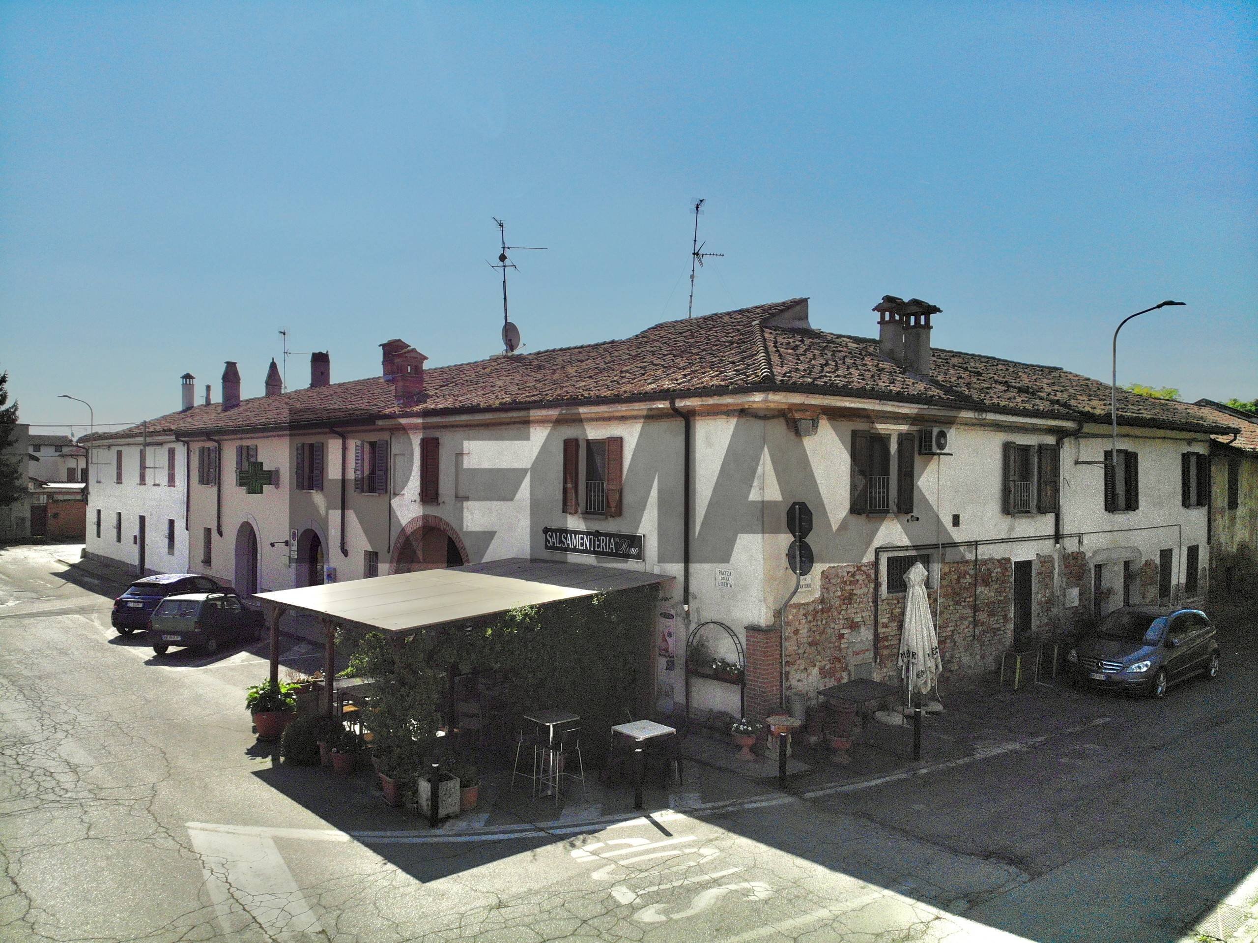 Edificio all\'aperto - Semi-detached house Piazza Libertà
5, Paderno Ponchielli - photo 2