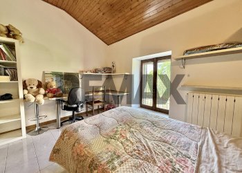 Camera / camera da letto - Semi-detached house Piazza Libertà
 
5, Paderno Ponchielli - photo 13