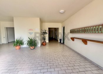 Ricezione / Lobby - Bilocale Via Panfilo Nuvolone
 
45, Cremona - foto 22