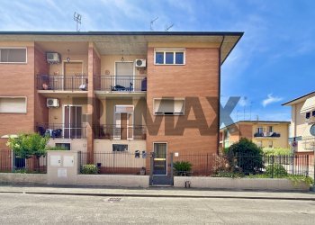 Edificio all\'aperto - Three-room apartment Via Valtoce
 
20, Cremona - photo 21