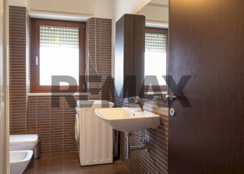 Bagno - Trilocale VIA D'ILIO
 
28, San Giovanni Teatino - foto 12