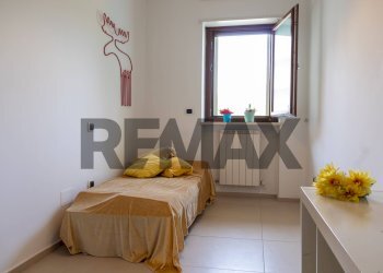 Camera / camera da letto - Trilocale VIA D'ILIO
 
28, San Giovanni Teatino - foto 18