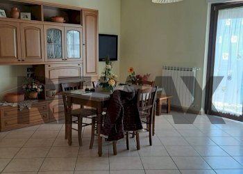 Sala da pranzo - Appartamento Via Ringa
 
29, Penne - foto 14