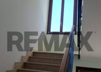Scale - Appartamento Via Ringa
 
29, Penne - foto 21
