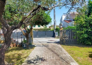 Foto 28 - Semi-detached house Via Amendola
 
2A, Ameglia - photo 28
