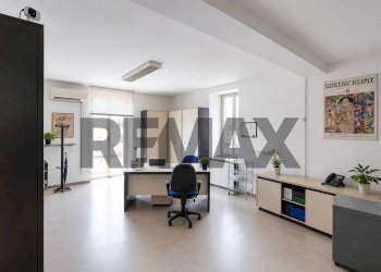 Ufficio - Loft Via Vittorio Emanuele
 
2, Ponte San Pietro - foto 4