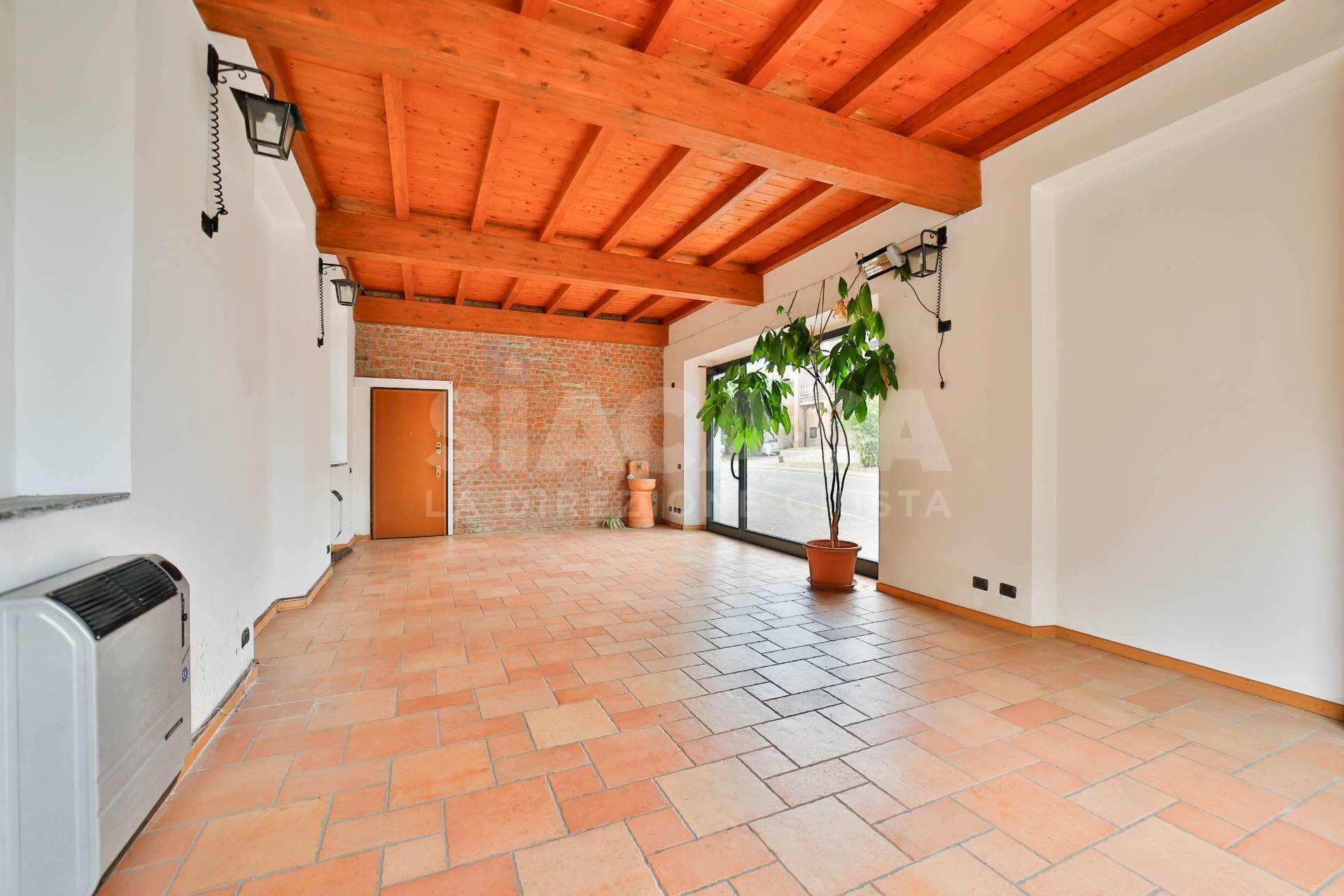 Foto 1 - Negozio Vicolo S. Ambrogio, Ronco Briantino - foto 1