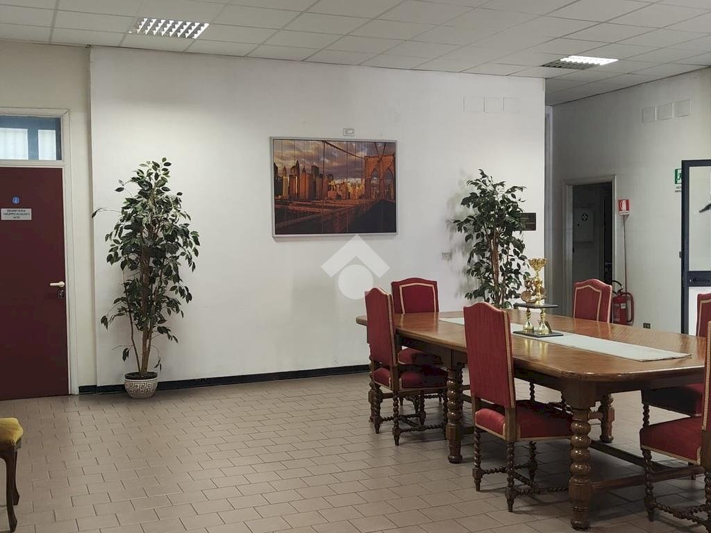 Ufficio via cesare dattilo, Genova (zona Sampierdarena) - foto 1