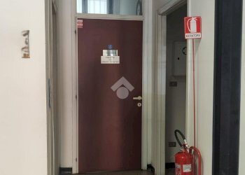 Ufficio via cesare dattilo, Genova (zona Sampierdarena) - foto 6