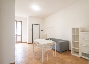 sala - Three-room apartment Via Alberoni
111, Piacenza - photo 5