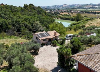 Foto 2 - Casa indipendente CONTRADA SELVA ALTA
 
41 B, Mosciano Sant'Angelo - foto 2