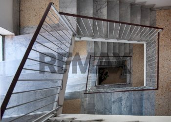 Scale - Apartment via Fosse Ardeatine
 
14, Frosinone - photo 4