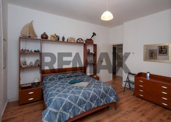 Camera / camera da letto - Apartment via Fosse Ardeatine
 
14, Frosinone - photo 10